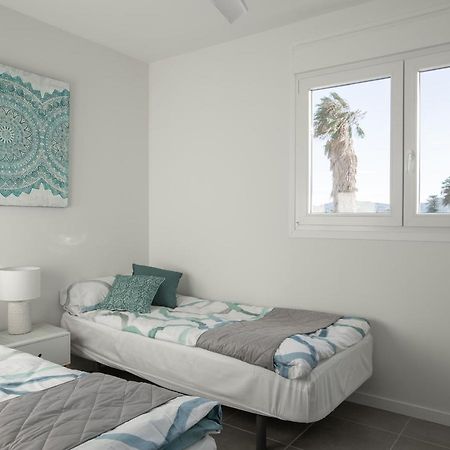 Sunny Apartment In Denia With Outdoor Swimming Pool And Garage Parking Place Included, 300M From The Sandy Beach Kültér fotó
