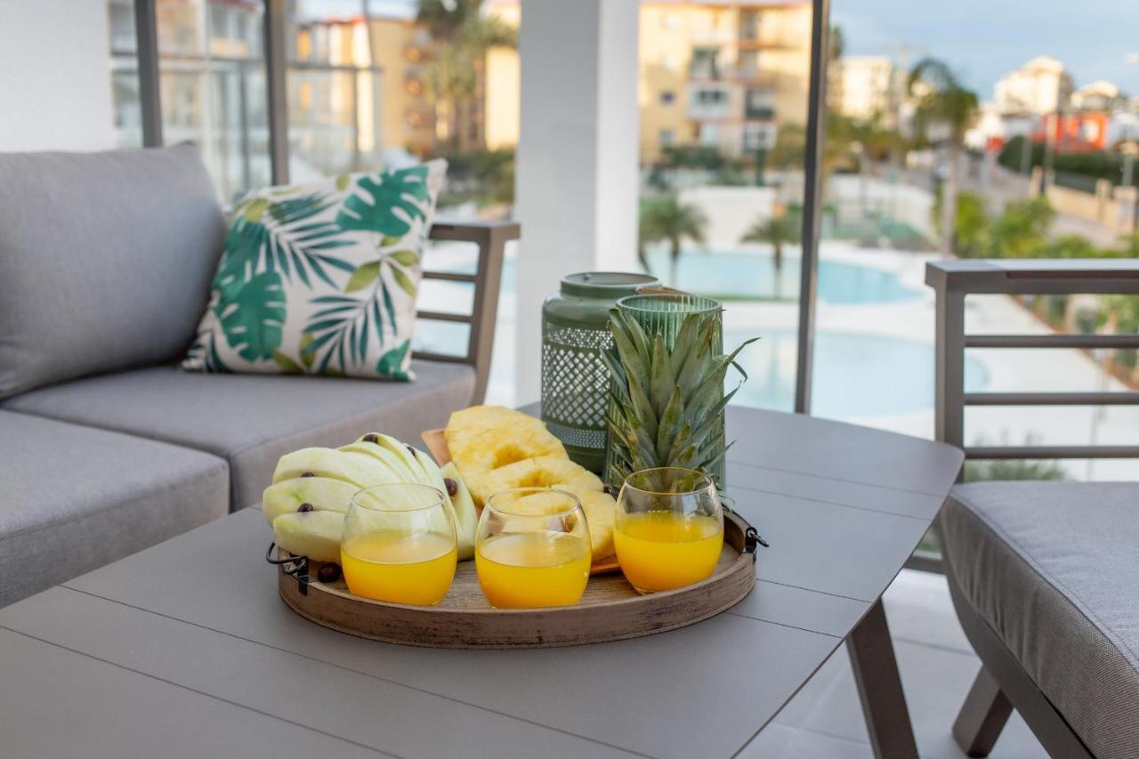 Sunny Apartment In Denia With Outdoor Swimming Pool And Garage Parking Place Included, 300M From The Sandy Beach Kültér fotó