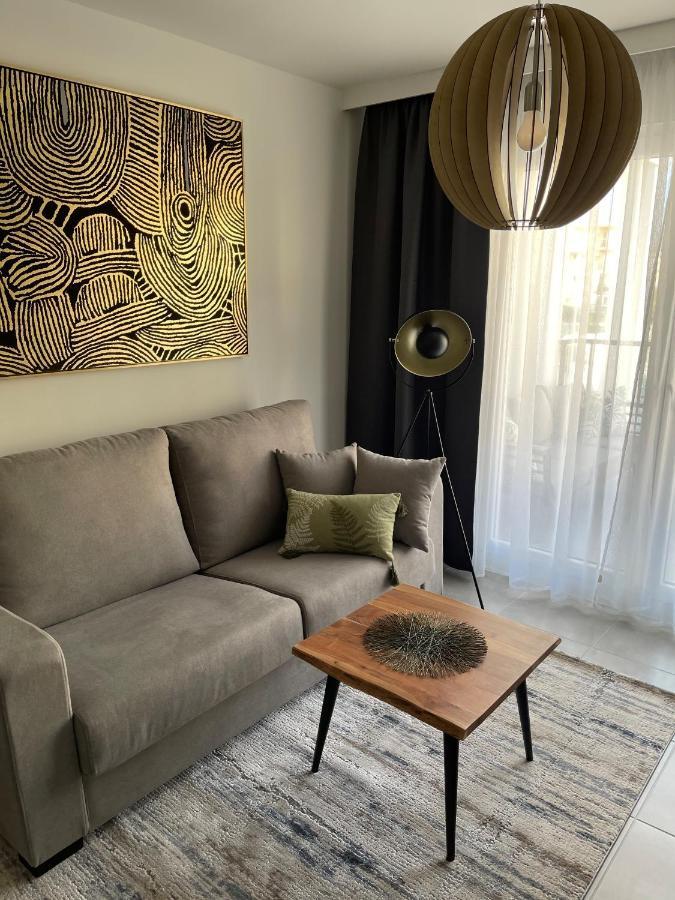 Sunny Apartment In Denia With Outdoor Swimming Pool And Garage Parking Place Included, 300M From The Sandy Beach Kültér fotó