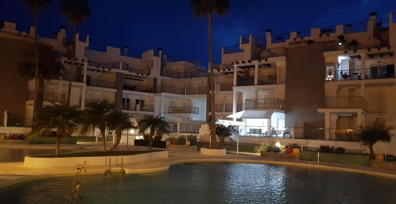 Sunny Apartment In Denia With Outdoor Swimming Pool And Garage Parking Place Included, 300M From The Sandy Beach Kültér fotó