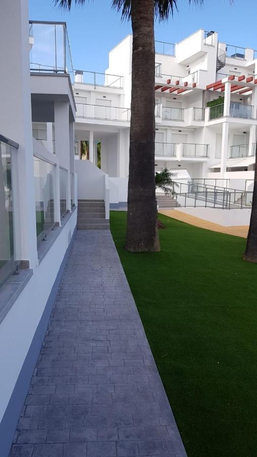 Sunny Apartment In Denia With Outdoor Swimming Pool And Garage Parking Place Included, 300M From The Sandy Beach Kültér fotó